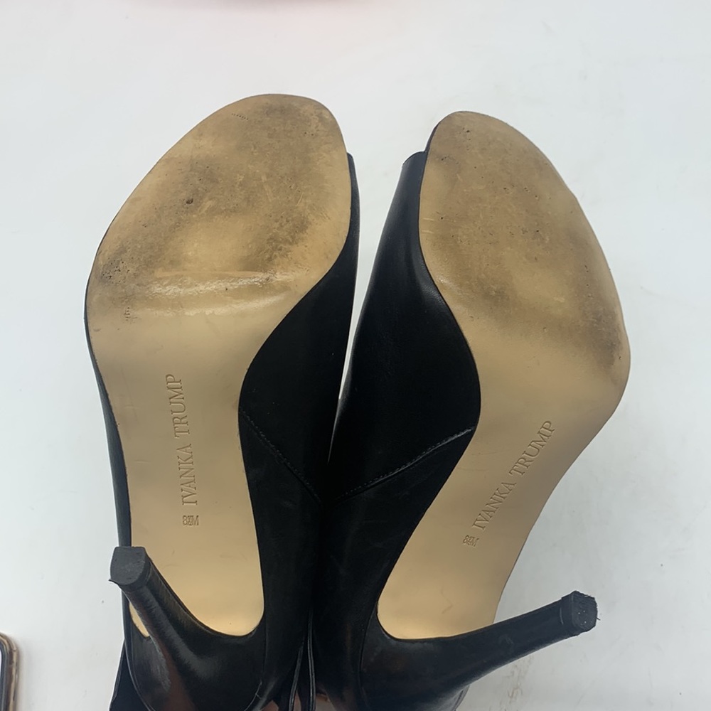 Ivanka Trump Itderri Black Leather Peep Toe Heeled Ankle Boot Size 8.5 BAB4129D - Picture 9 of 9